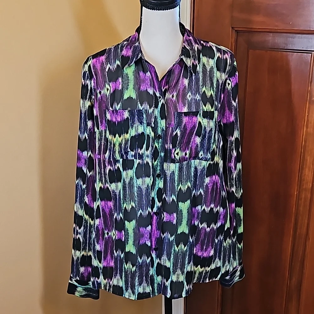 L AMOUR NANETTE LEPORE BLOUSE BUTTON DOWN TOP M PURPLE GREEN BLACK LONGSLEEVED